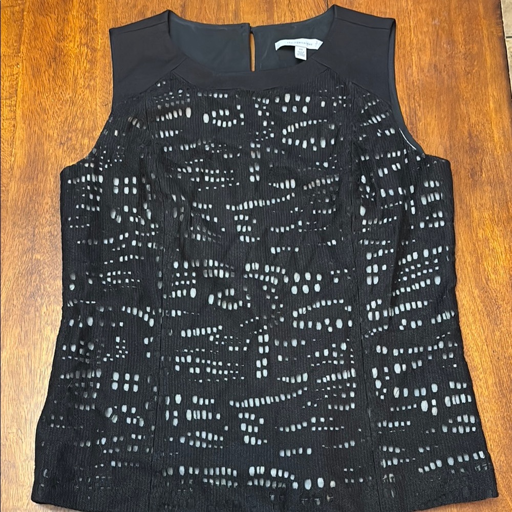 Classiques Entier Black and White Cut Out Fitted Blouse NWOT